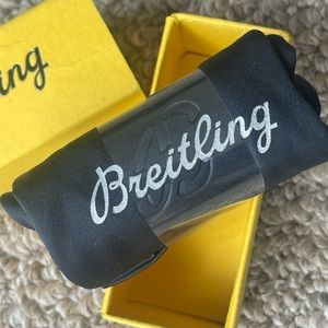 Breitling handling gloves